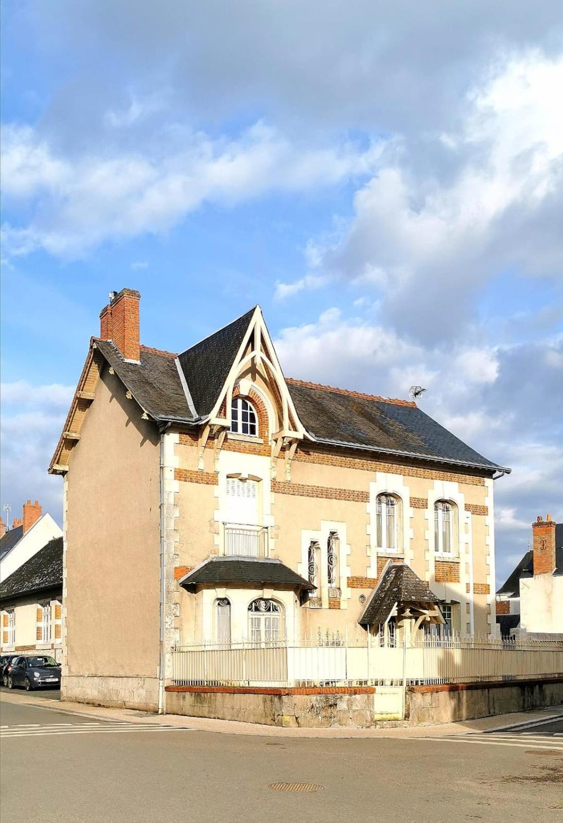 Chez Chris Hotel Cour-Cheverny Exterior photo